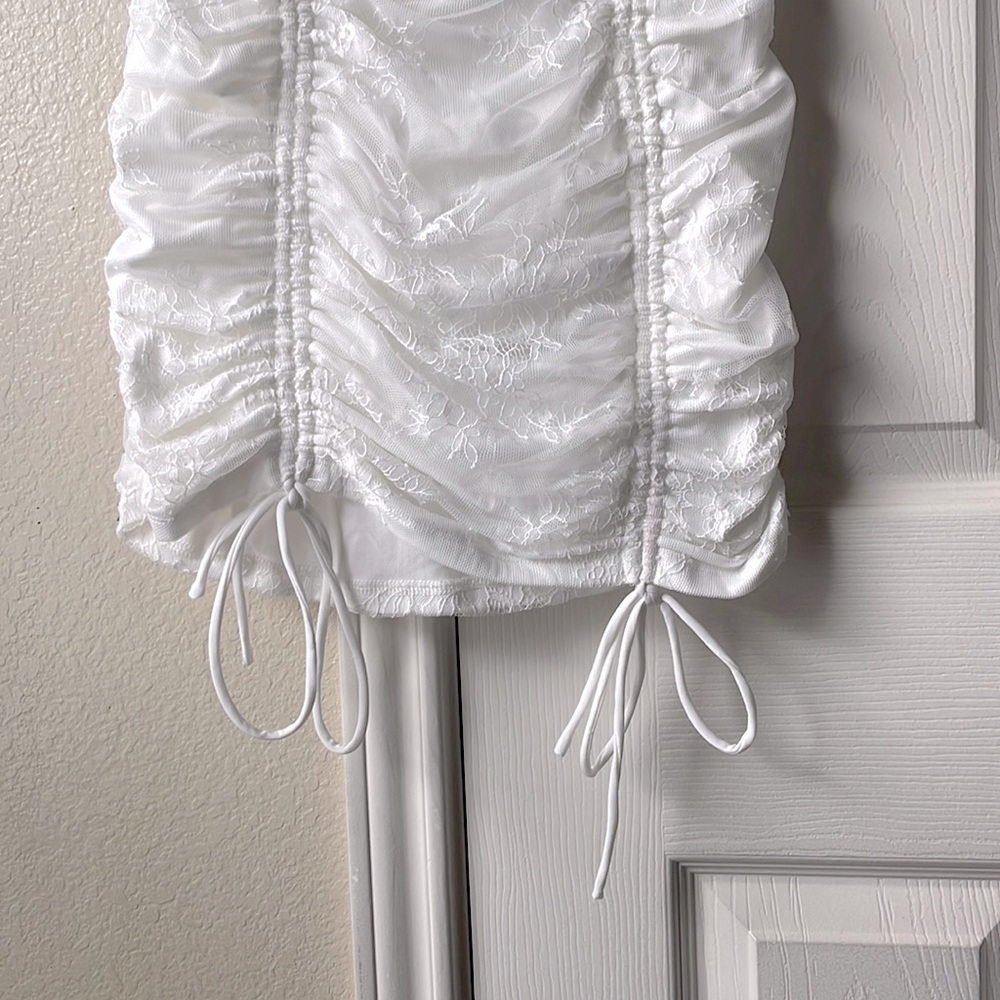 Princess Polly NWOT Lace Bodycon Dress - White - Picture 4 of 7